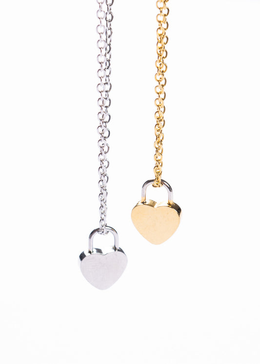 Set x2 collares con dije corazón candado acero quirúrgico