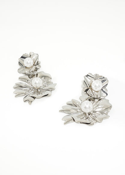 Caravanas flores con perla al centro