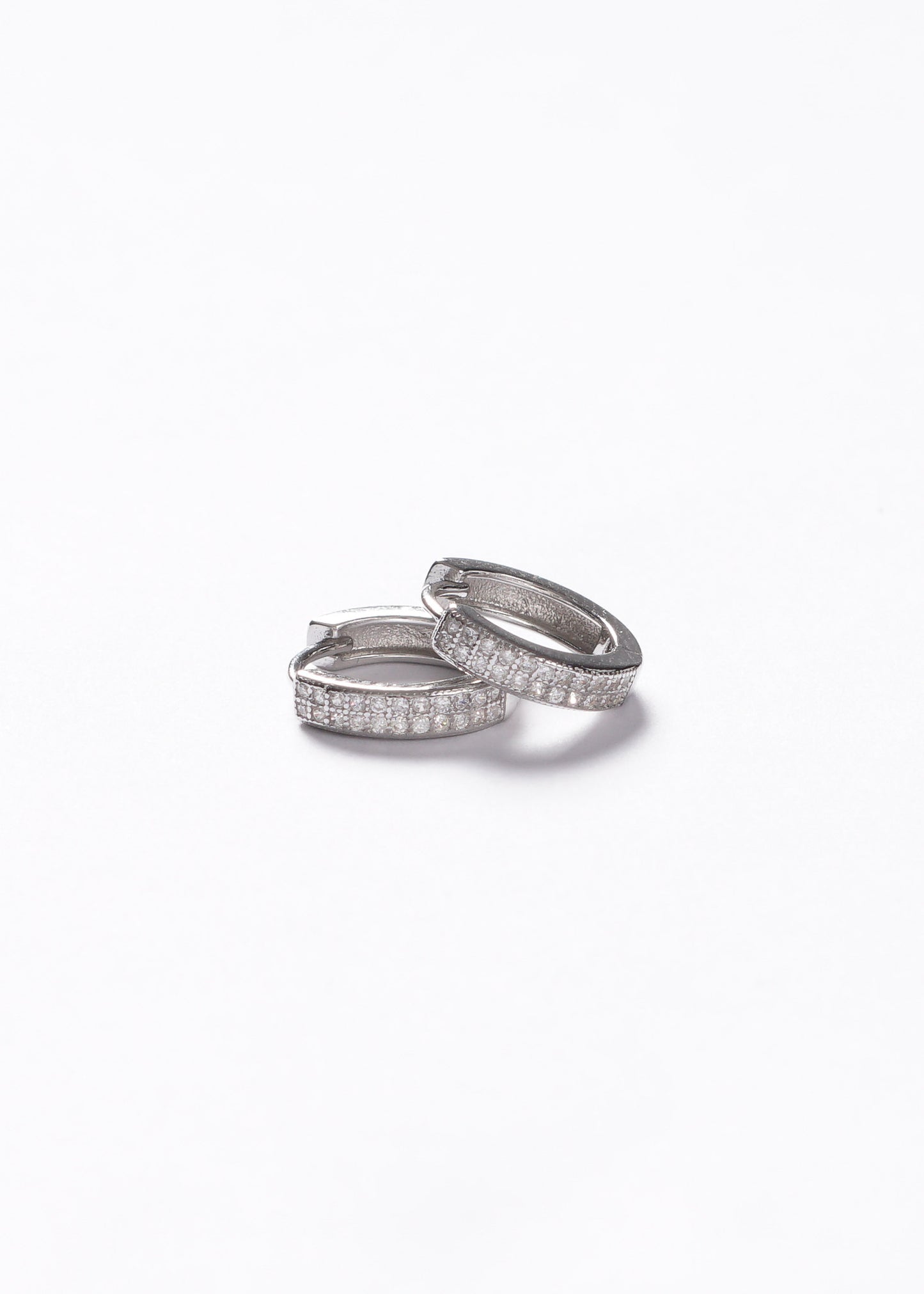 Caravanas aros huggies 13mm plata 925 & zirconias