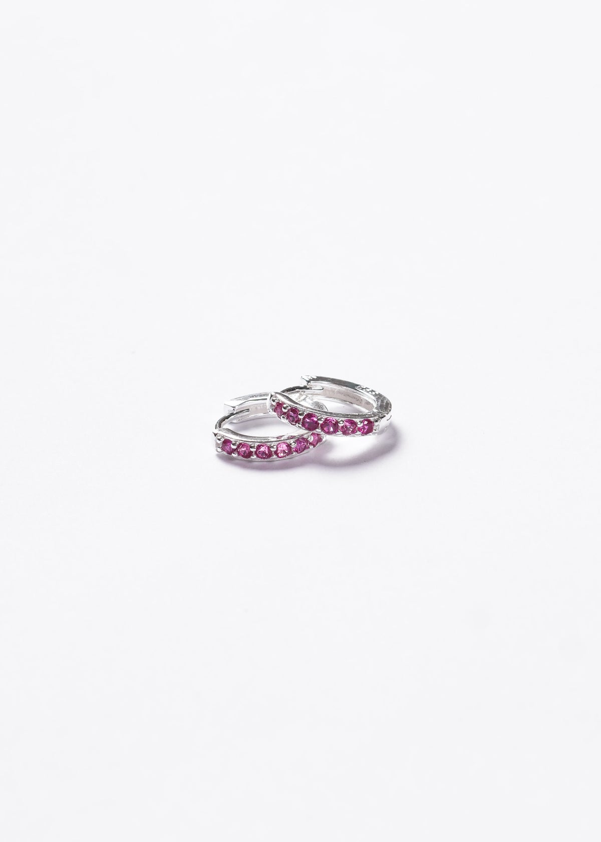 Caravanas aros huggies línea fucsia Plata 925 & Zirconias