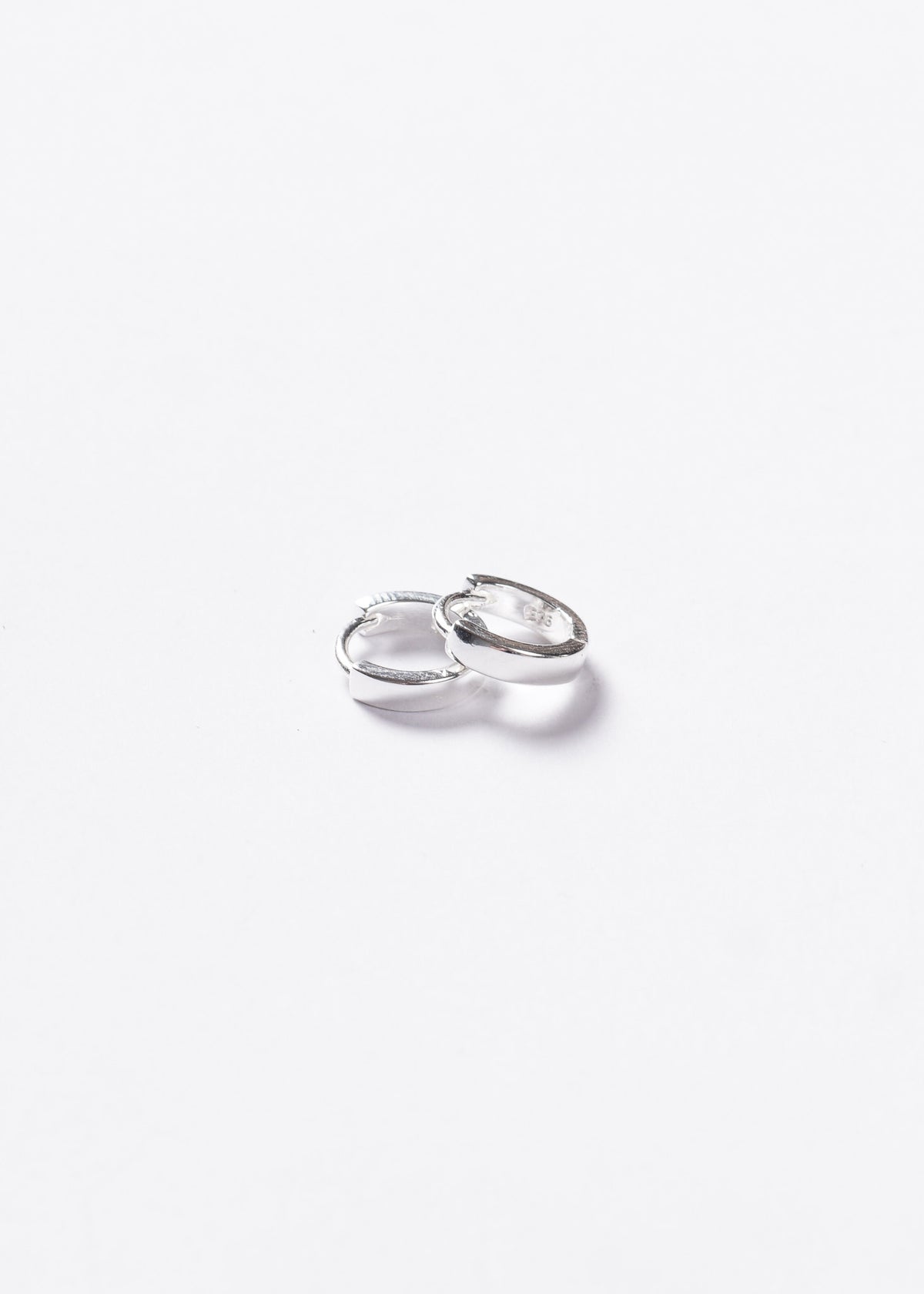 Caravanas aros huggies lisos 10mm Plata 925