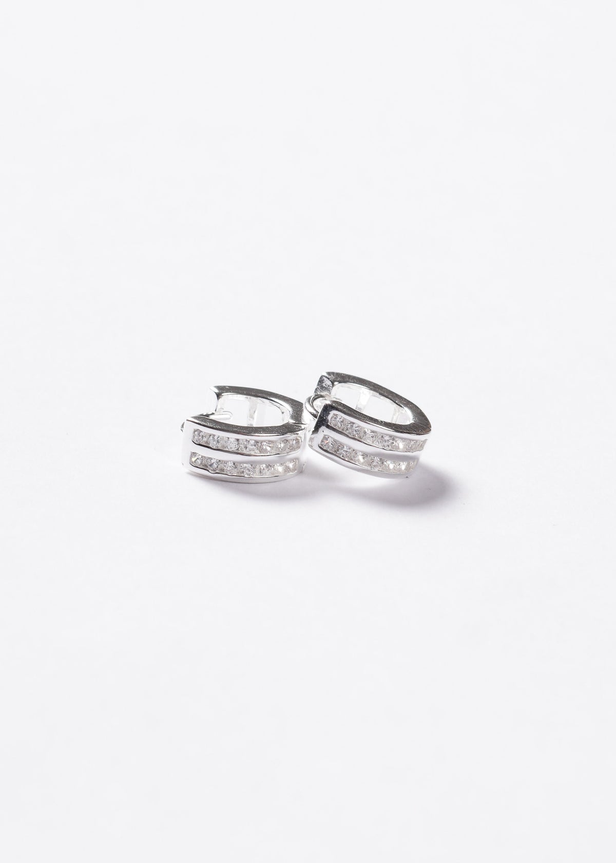 Caravanas aros huggies 12mm con calado trasero Plata 925 & Zirconias