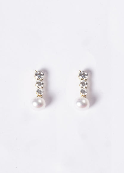 Caravanas tres puntos luz & perla Plata 925 & Baño de oro 18k