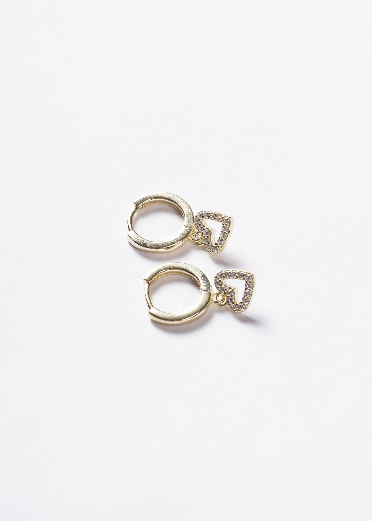 Caravanas aros con dije corazón zirconias Plata 925 & Baño de oro 18k