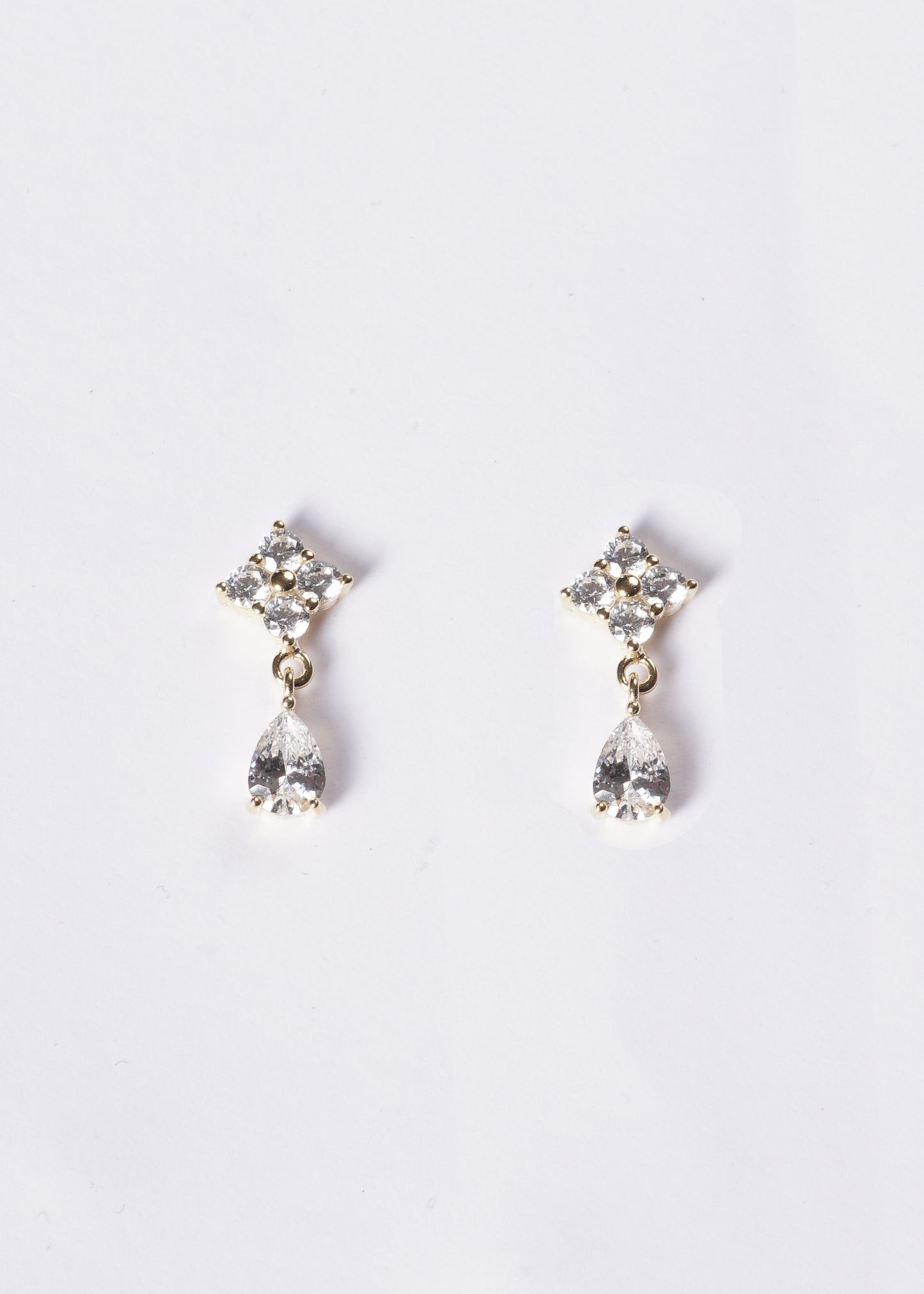 Caravanas Lisette gota blanca Plata 925 & Baño de oro 18k