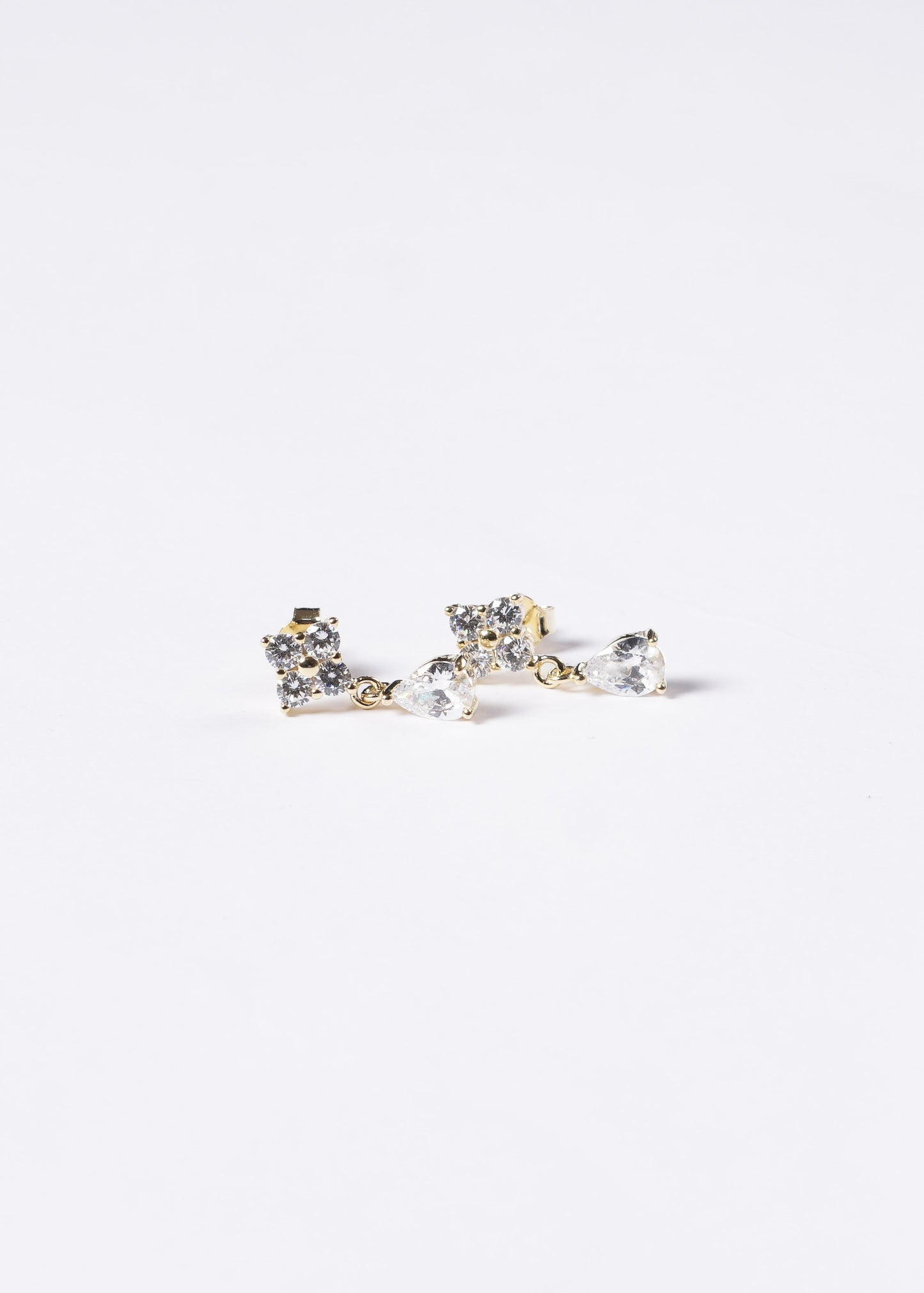 Caravanas Lisette gota blanca Plata 925 & Baño de oro 18k
