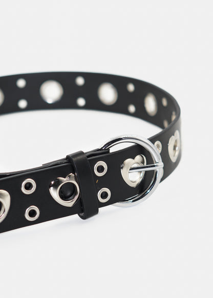 Cinto ojales de corazón con hebilla redonda