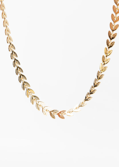 Collar gargantilla hojas de olivo baño en oro 18k