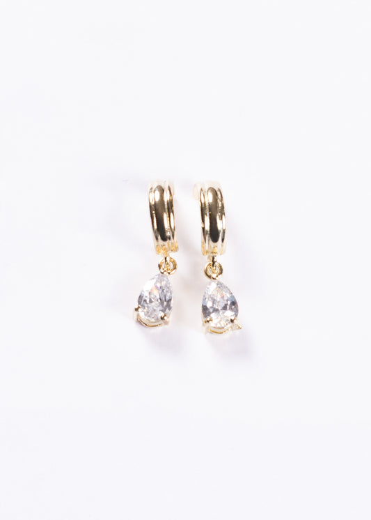 Caravanas gota zirconia baño en oro 18k