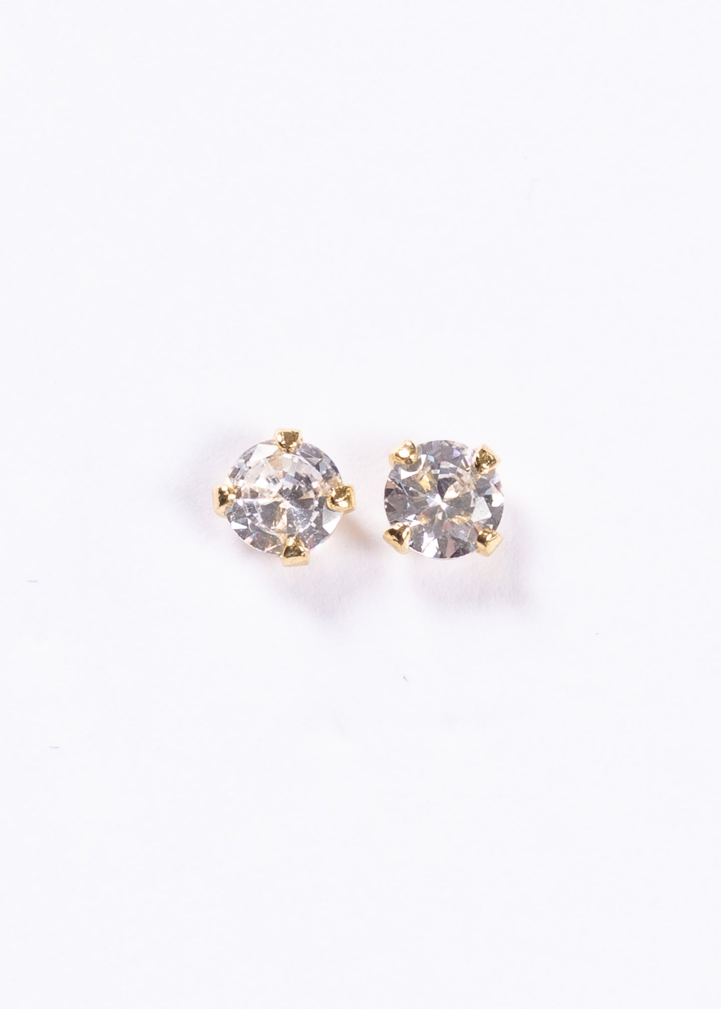 Caravanas punto luz 5mm baño en oro 18k