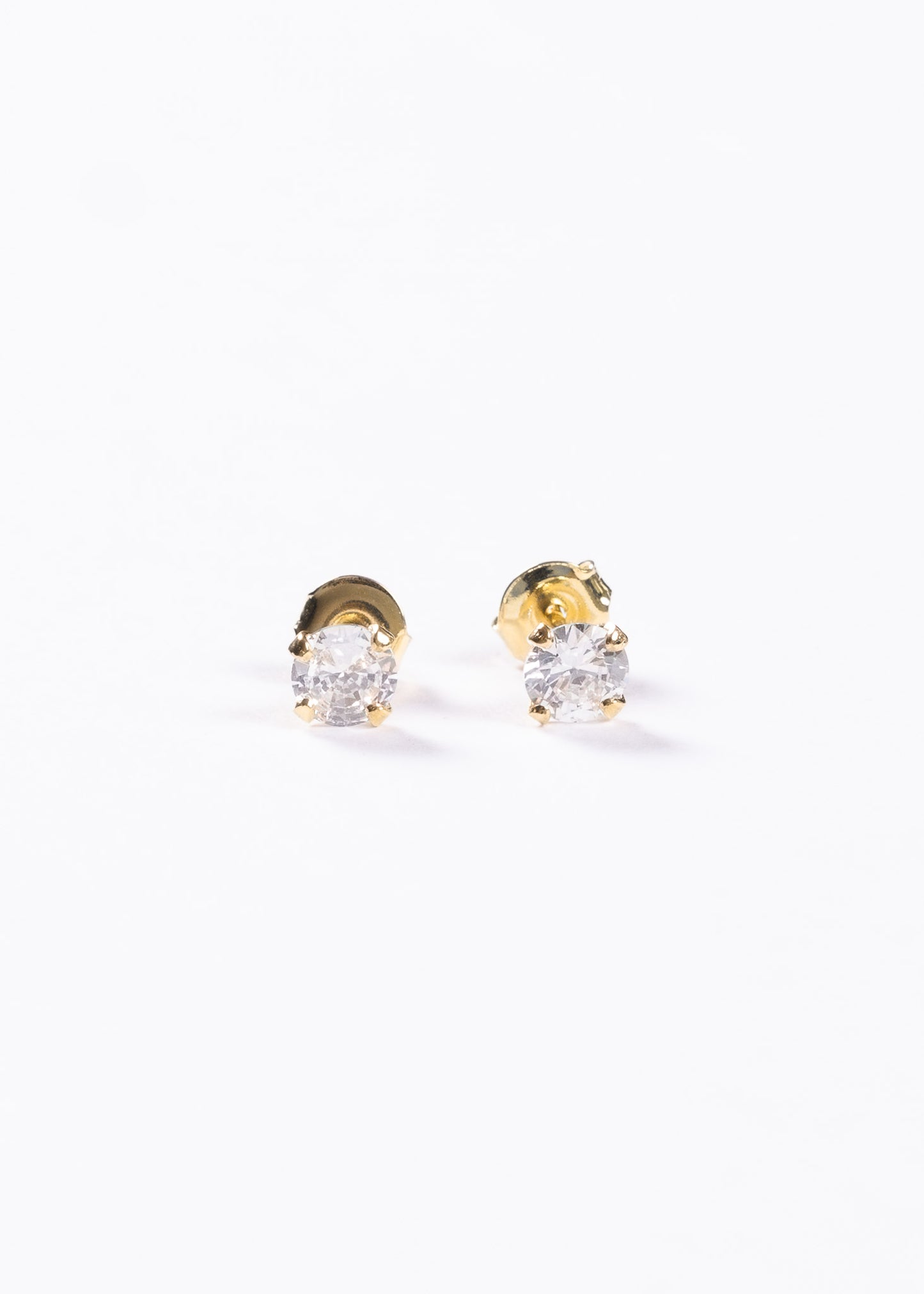 Caravanas punto luz 5mm baño en oro 18k