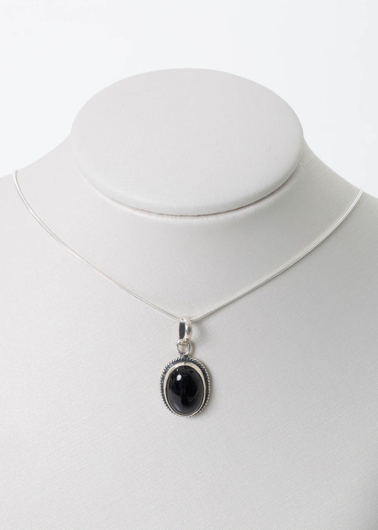 Cadena collar con dije ónix redondo grande plata 925