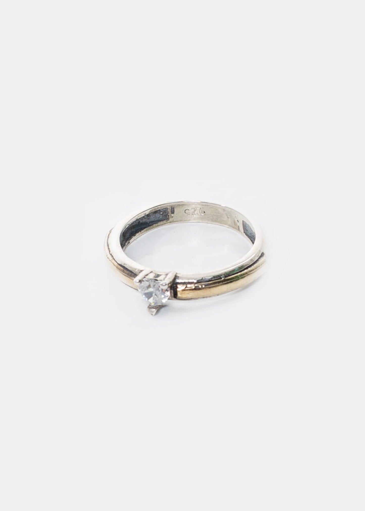 Anillo solitario zirconia corazón plata 925 & doublé de oro
