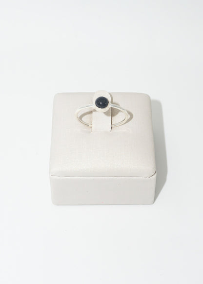 Anillo fino cabujón piedra ónix plata 925