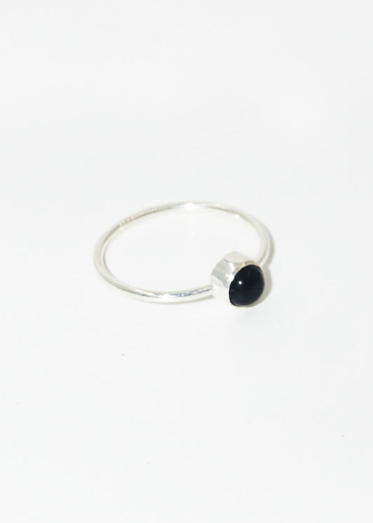 Anillo fino cabujón piedra ónix plata 925