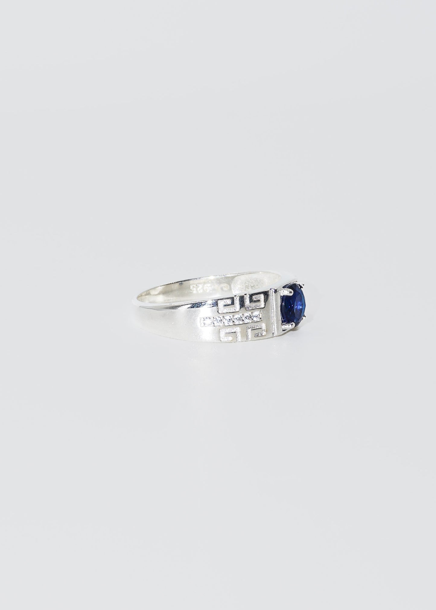 Anillo para hombre guarda griega con zirconia azul plata 925