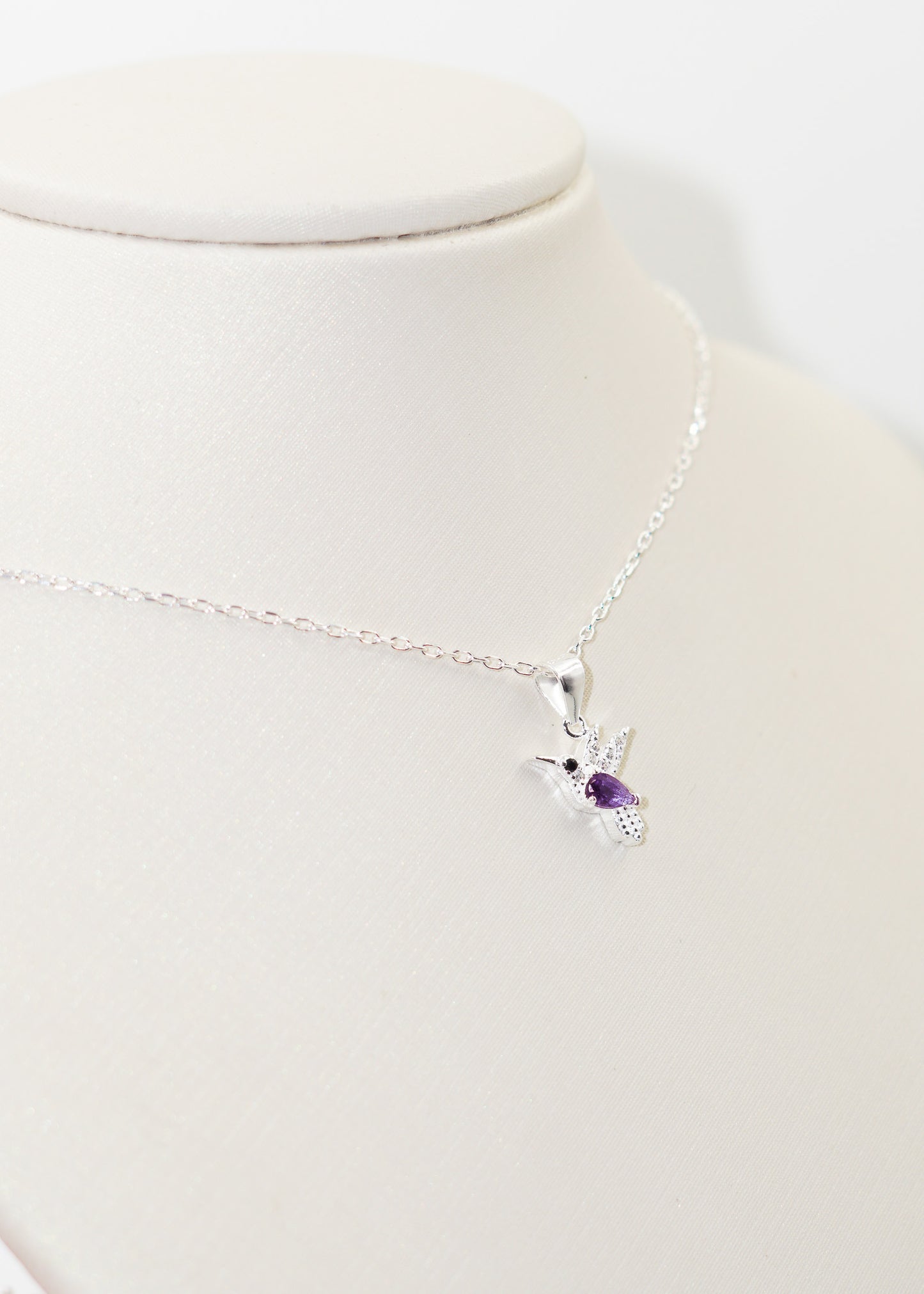 Collar cadena con dije colibrí zirconia violeta plata 925