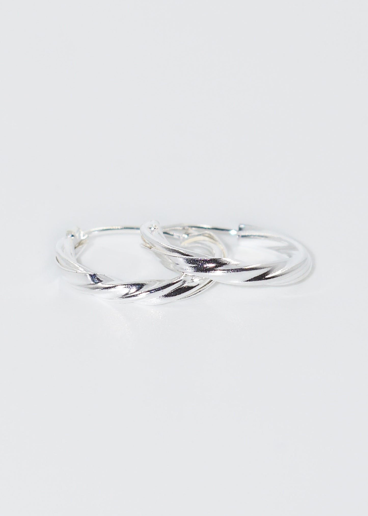 Caravanas aros torneados 14mm plata 925