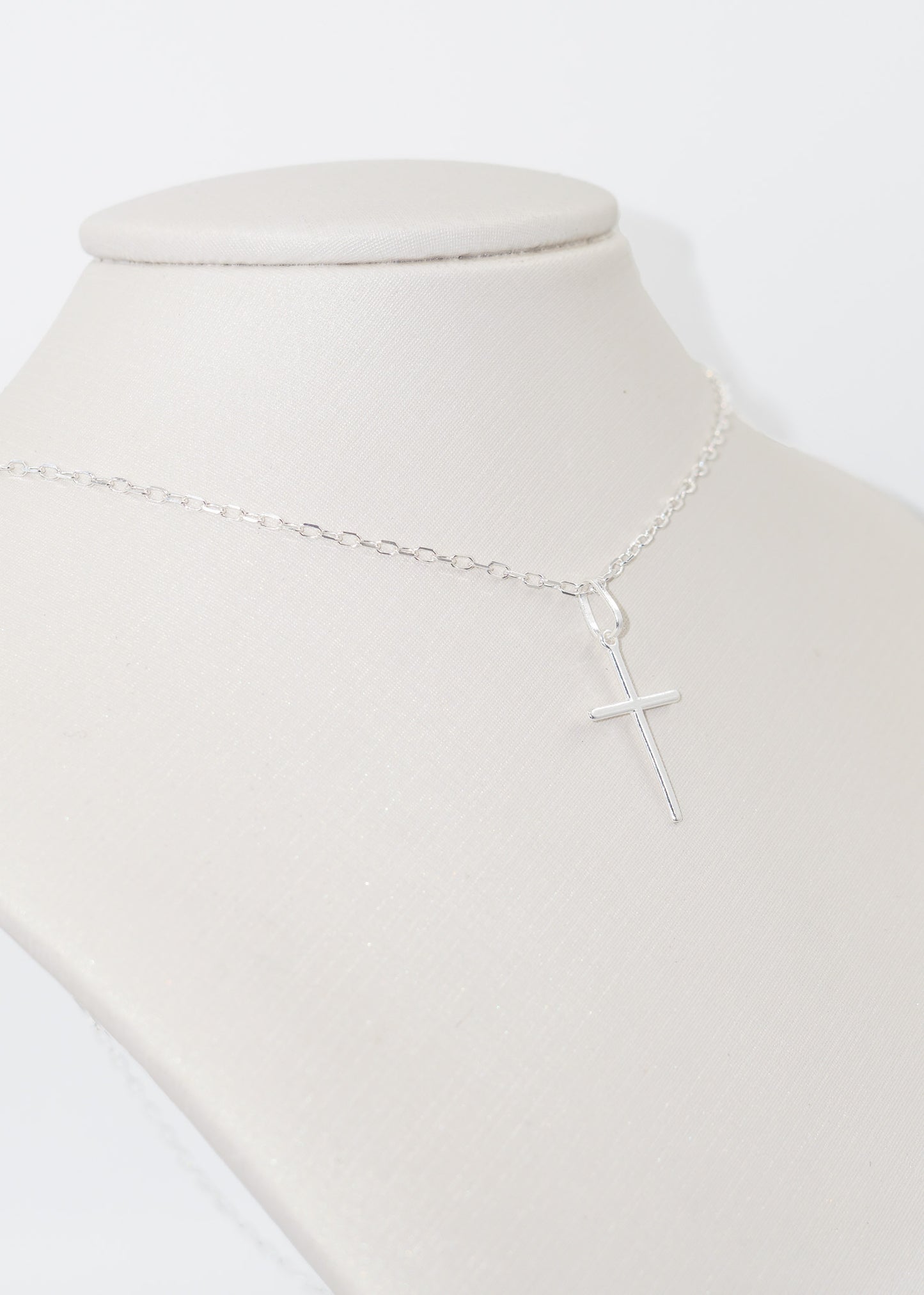 Cadena forcet fina italiana con dije cruz plata 925