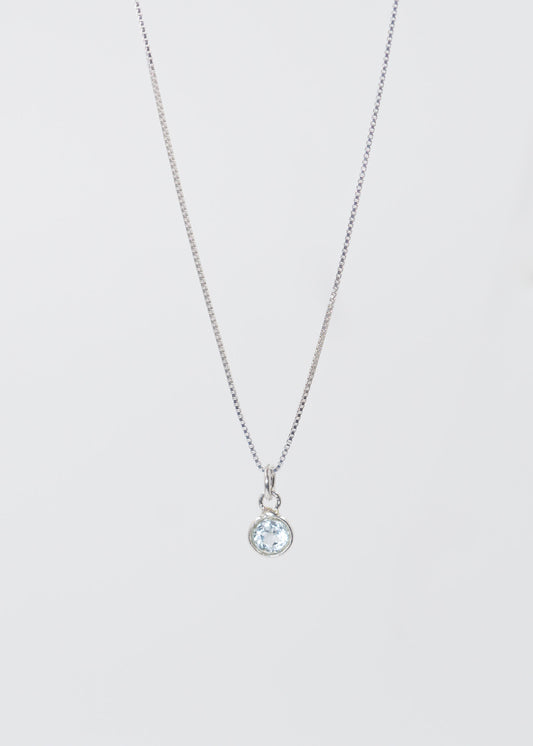 Cadena collar con dije punto luz topacio azul plata 925