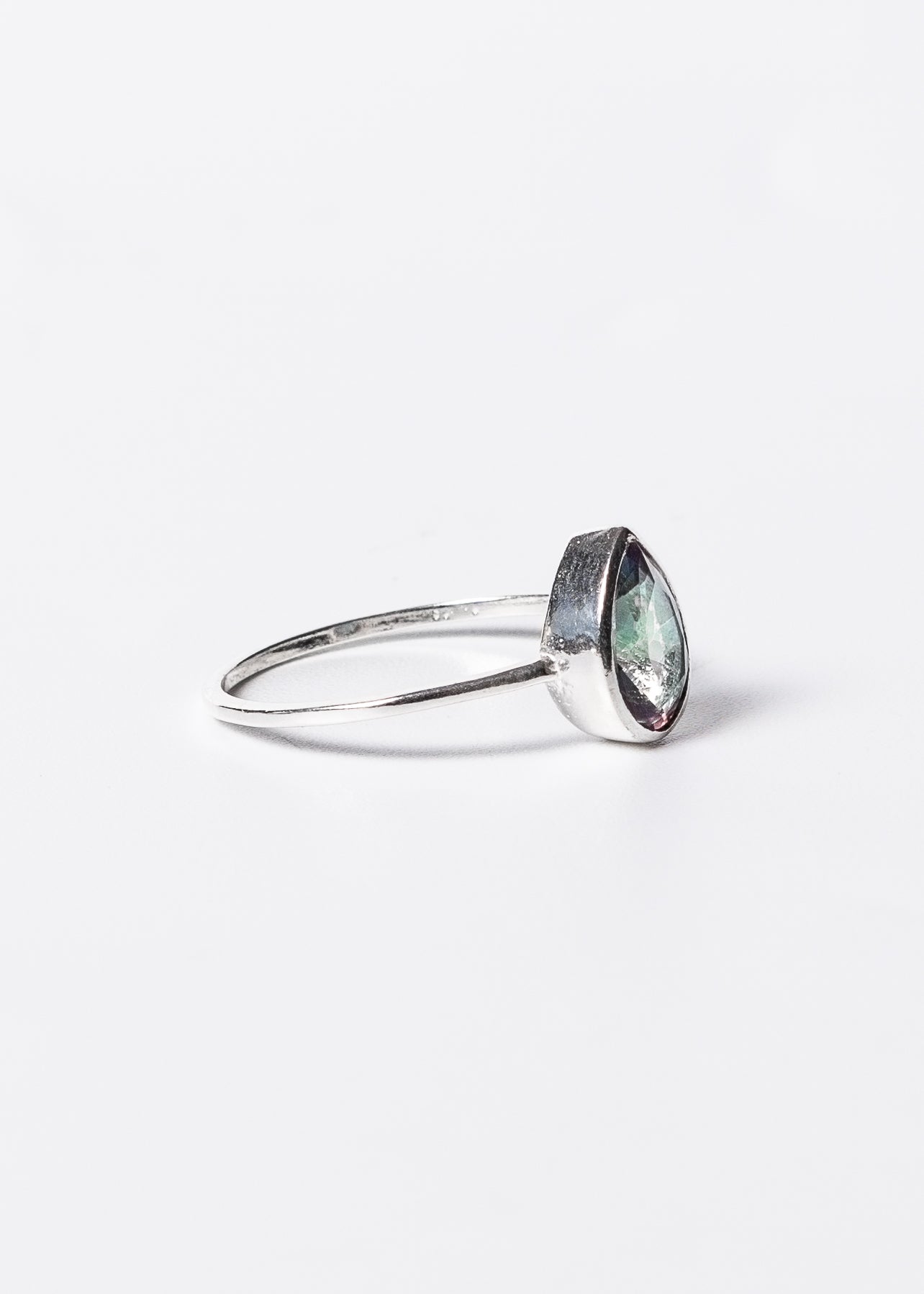 Anillo piedra topacio místico gota plata 925