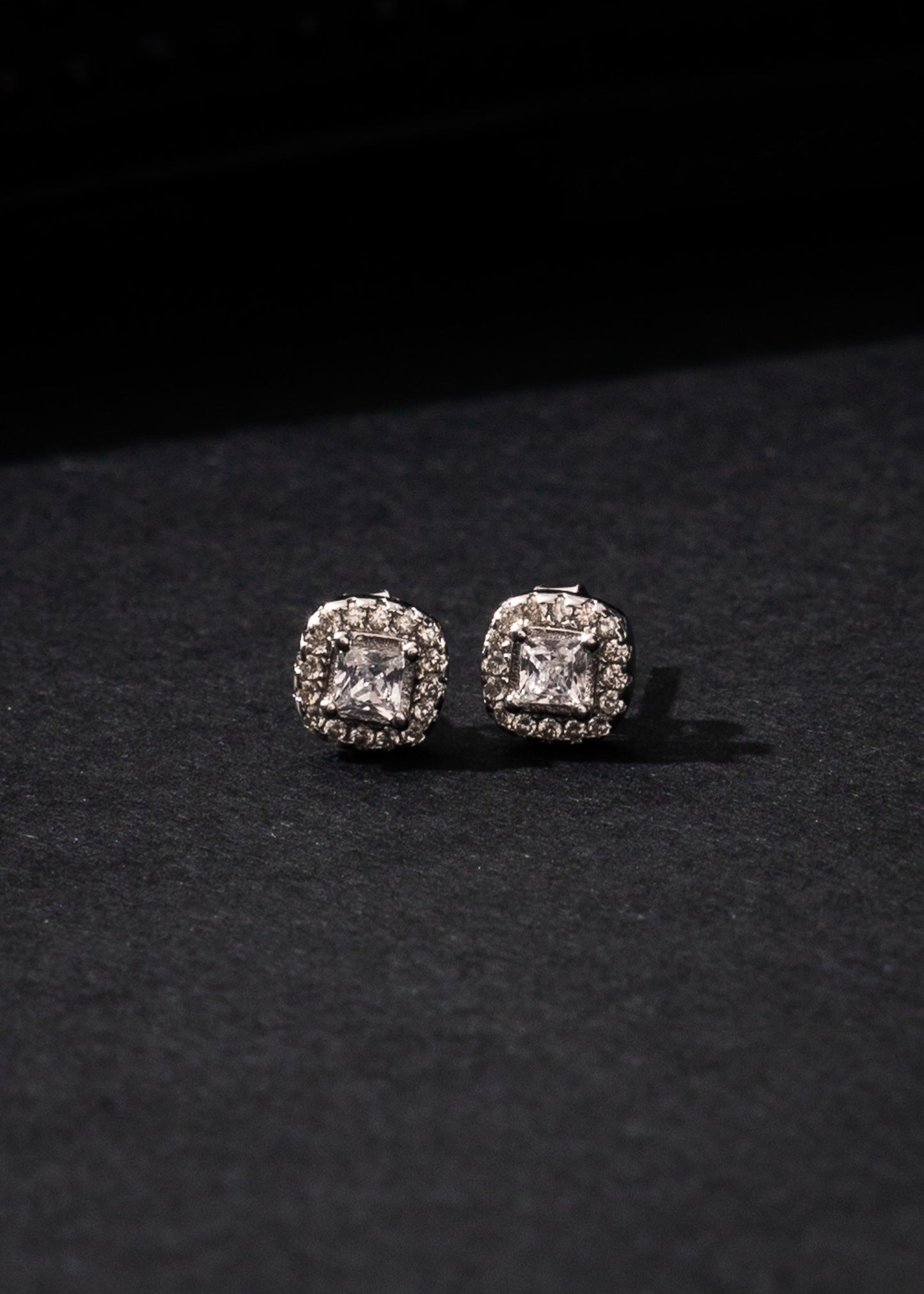 Caravanas lady di cuadradas zirconia blanca plata 925