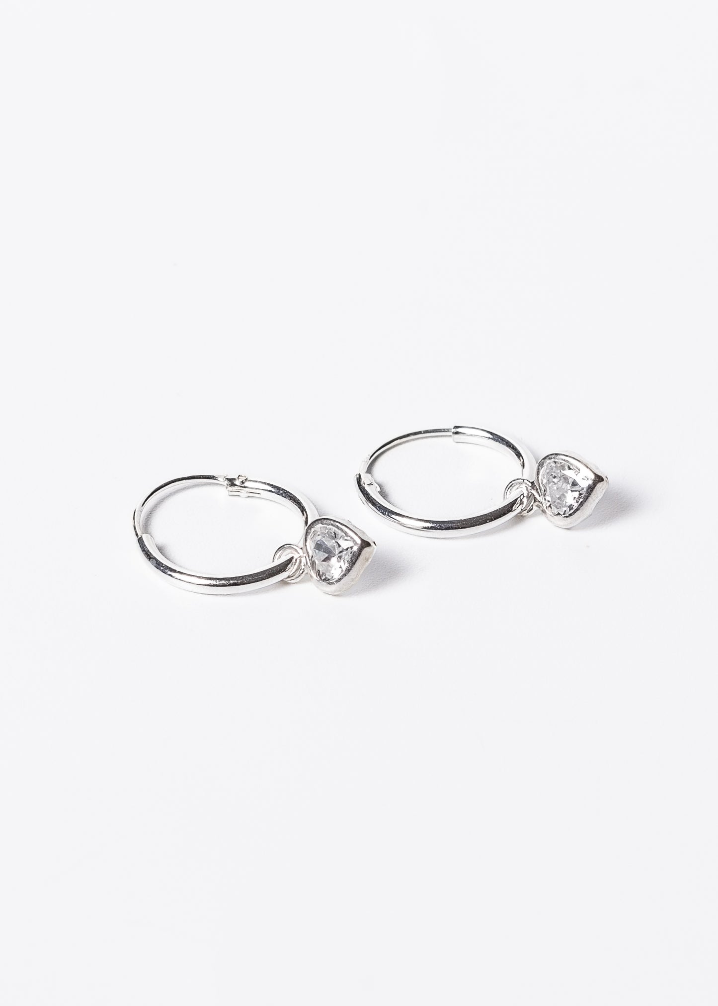 Caravanas aros dije corazón zirconia blanca plata 925