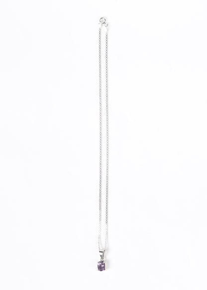 Cadena bismarck fina con dije amatista engarzado plata 925