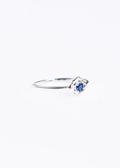 Anillo flor zirconia azul plata 925