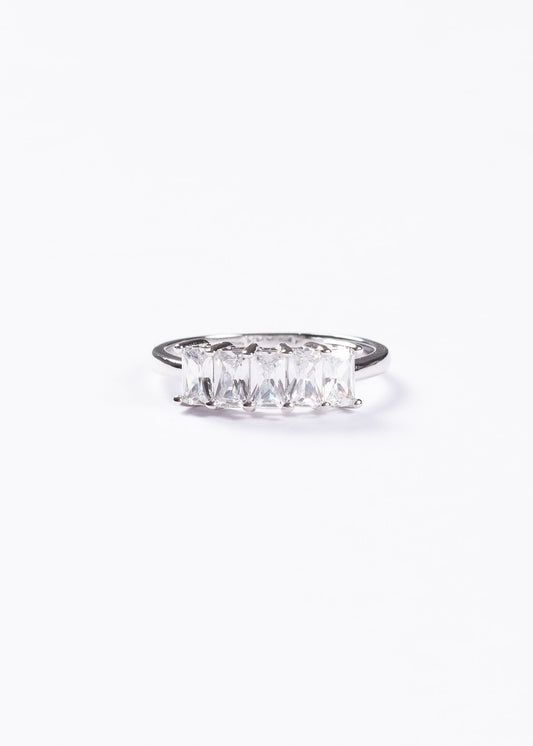 Anillo frente de zirconias plata 925