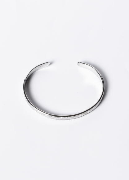 Pulsera esclava abierta labrada acero quirúrgico