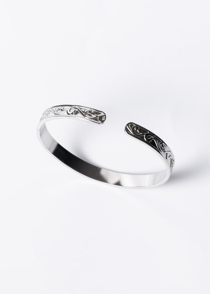 Pulsera esclava abierta esculpida acero quirúrgico