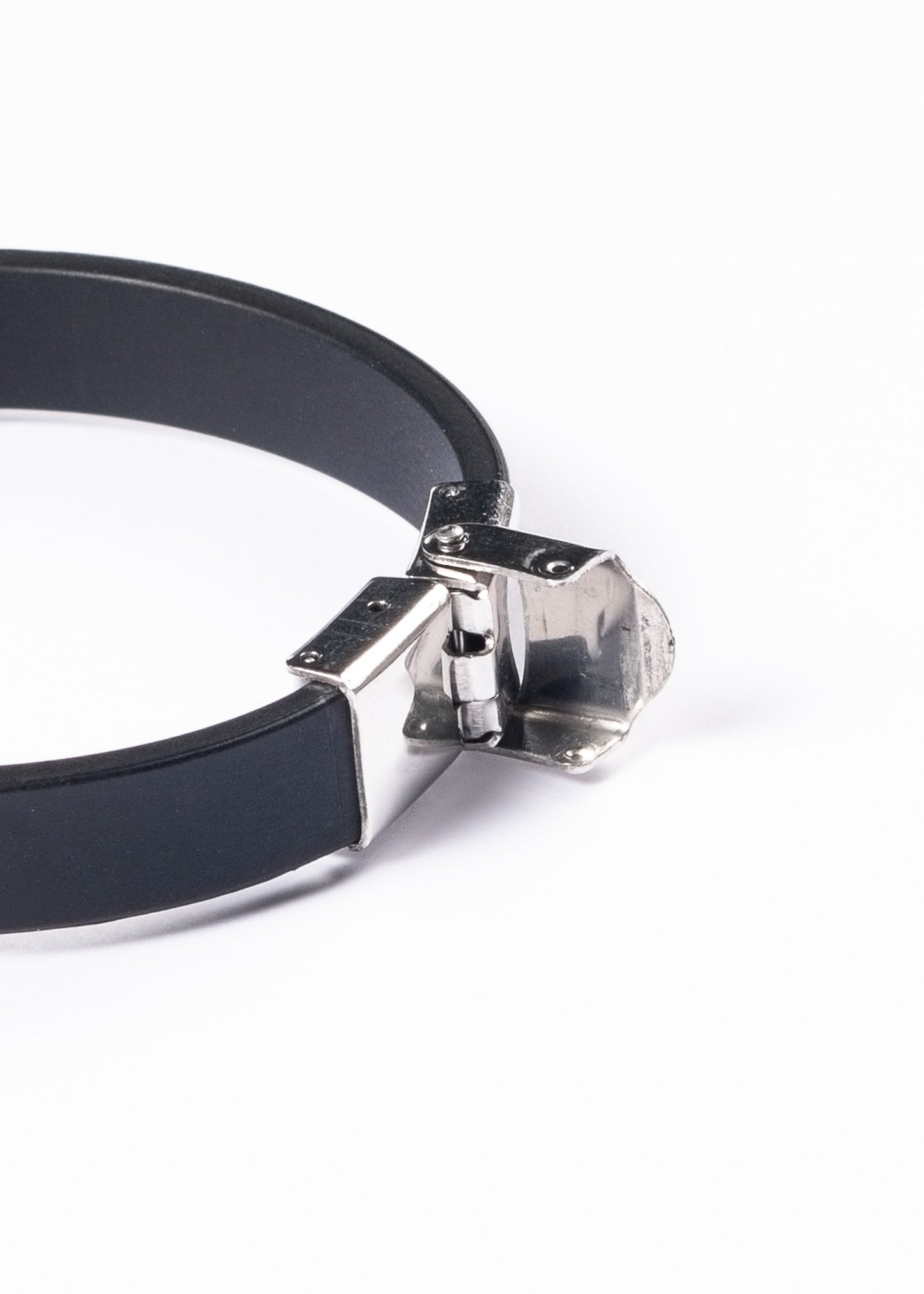 Pulsera malla goma negra guarda griega - Acero inoxidable