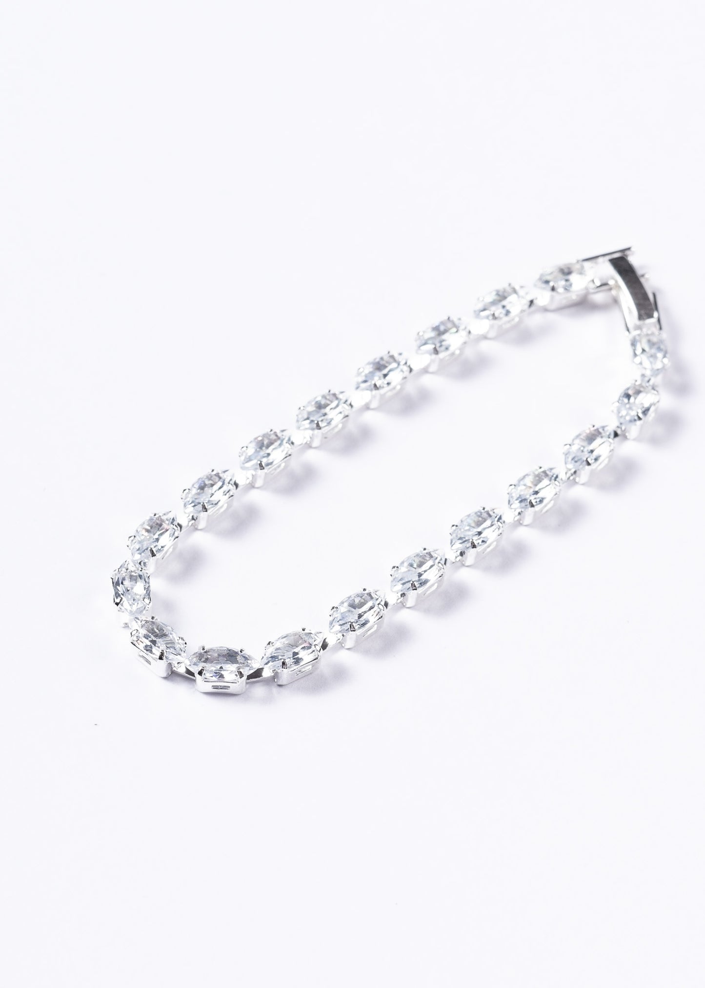 Pulsera tennis oval zirconias blancas - Enchapado en plata