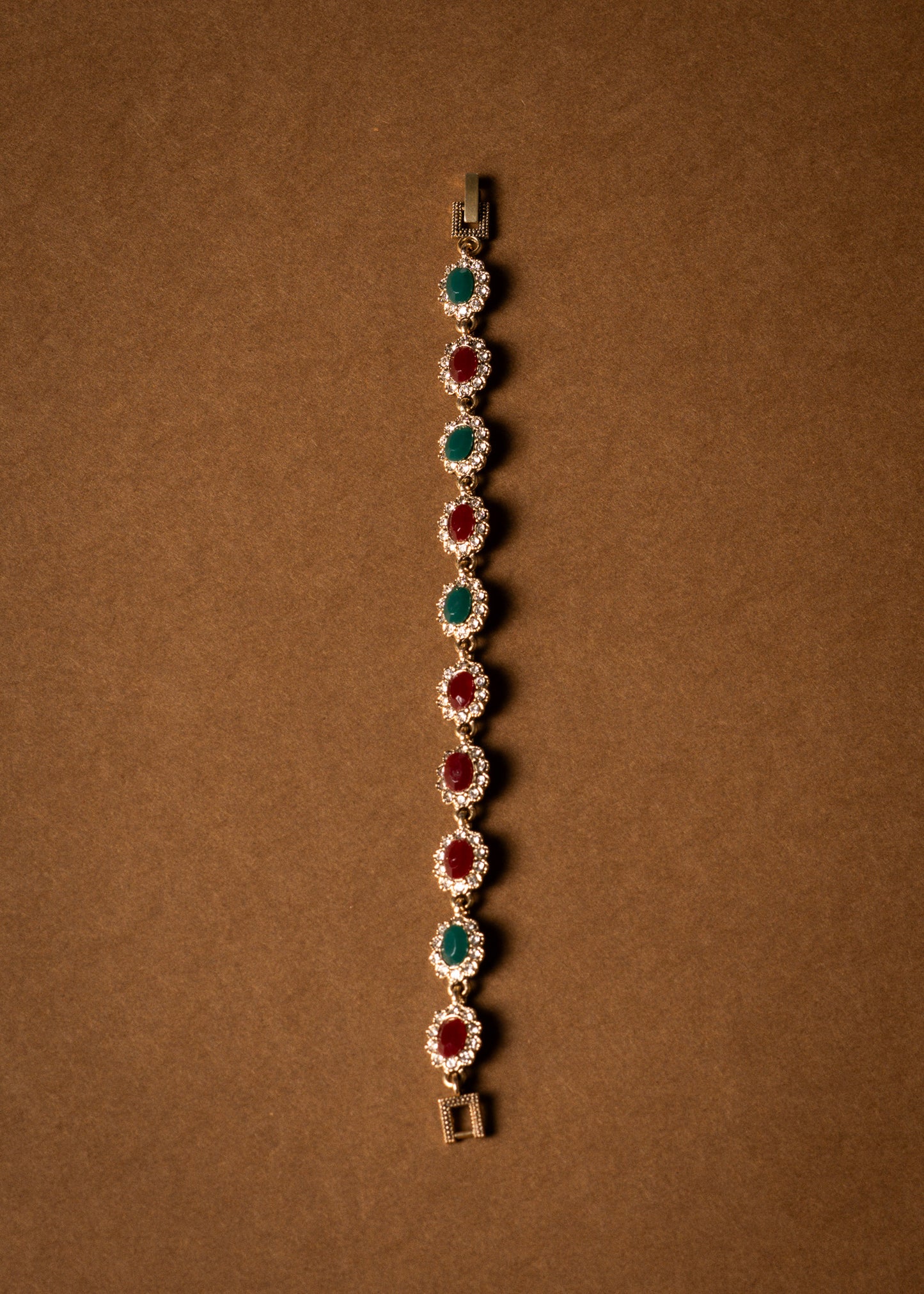 Pulsera de bronce real con cristales de color