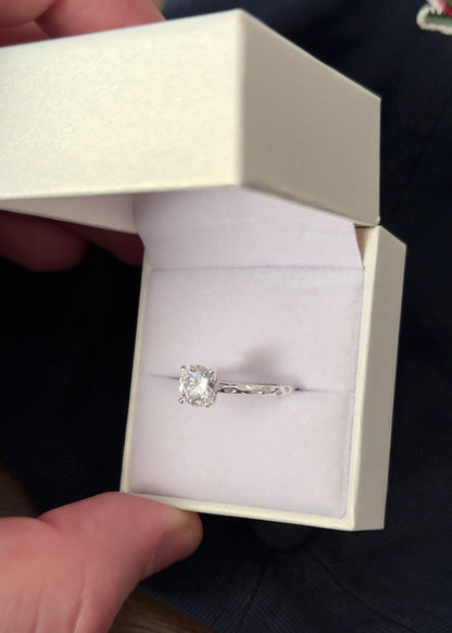 Anillo cintillo high diamond plata 925 y zirconias