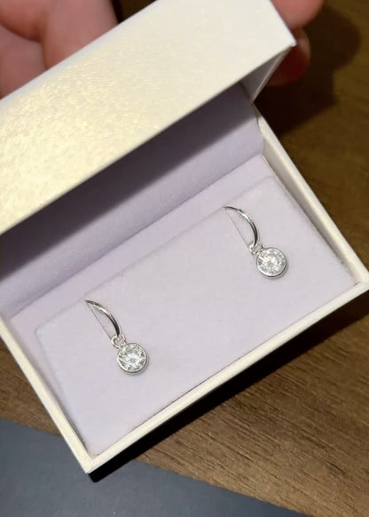 Caravanas aros con dije punto luz zirconia plata 925